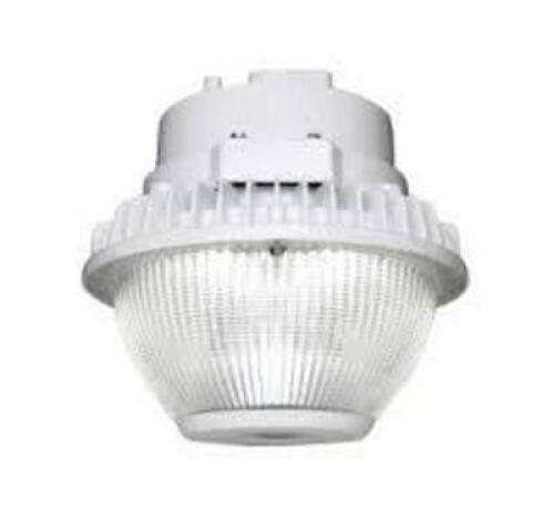 DESCRIPTION: (2) LED SERIES GARAGE LIGHT BRAND/MODEL: GE #EG2R0A5PS5004WHTE INFORMATION: 56 W , LED, 120-277 V RETAIL$: $760.00 EA QTY: 2