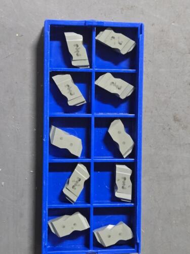 DESCRIPTION: (50) CARBIDE GROOVING INSERTS BRAND/MODEL: CARBIDE FORM MASTERS QTY: 50