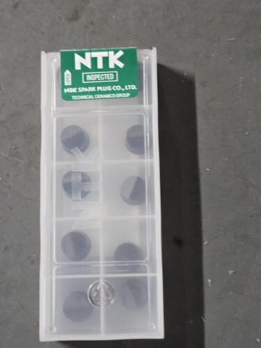 DESCRIPTION: (30) RCGX103P4815 HC2 BRAND/MODEL: NTK RCGX103P4815 HC2 RETAIL$: $525.47 QTY: 30
