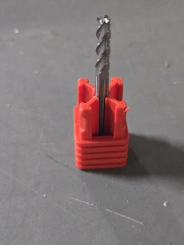 DESCRIPTION: (6) SOLID CARBIDE SQ END MILL BRAND/MODEL: FULLERTON 32008 SIZE: 1/8" DIA RETAIL$: $67.74 QTY: 6