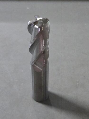 DESCRIPTION: (1) CARBIDE CORNER RADIUS END MILLS BRAND/MODEL: FULLERTON 33802 SIZE: 5/8" DIA R.1250 RETAIL$: $201.98 QTY: 1