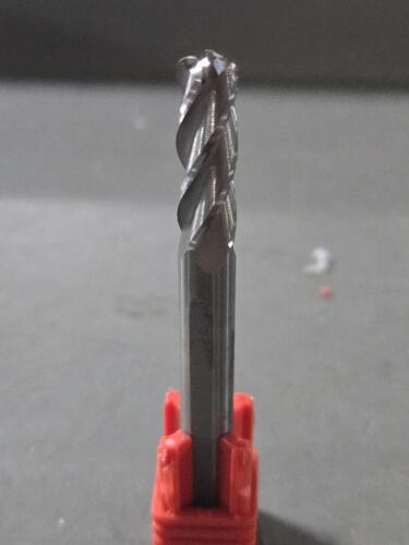 DESCRIPTION: (4) SOLID CARBIDE GENRAL PURPOSE END MILL BRAND/MODEL: FULLERTON 31691 SIZE: 1/4" DIA 3/4" LOC 0.0600" RAD RETAIL$: $116.58 QTY: 4