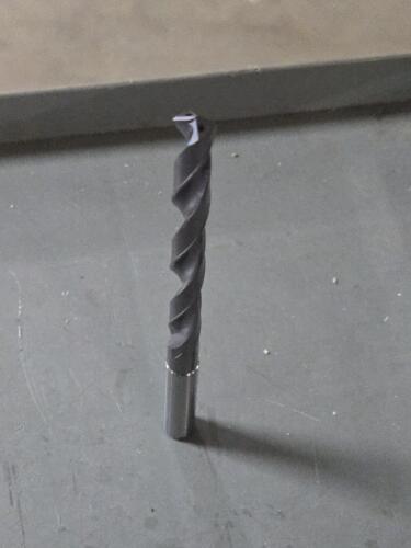 DESCRIPTION: (2) SOLID CARBIDE COOLANT DRILLS BRAND/MODEL: YG-1 DH453094 SIZE: 9.4mm RETAIL$: $387.98 QTY: 2