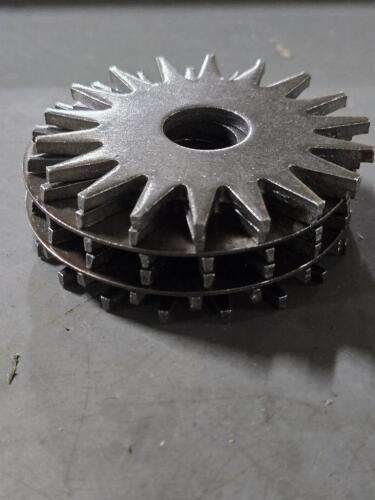 DESCRIPTION: (1) REPLACEMENT DRESSER CUTTER BRAND/MODEL: DESMOND 11520 INFORMATION: FITS DRESSER 11510 SIZE: 2-3/8" DIA 19/32" HOLE QTY: 1
