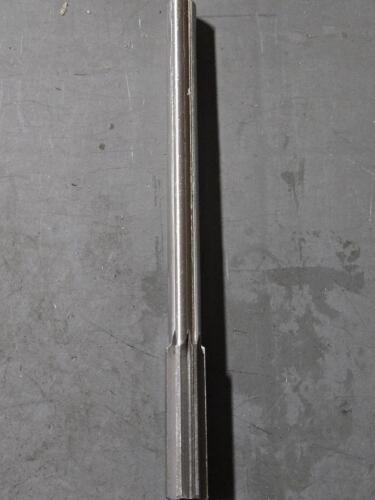 DESCRIPTION: (2) HSS CHUCKING REAMER BRAND/MODEL: APPROVED VENDOR 11V425 SIZE: 0.6885" DIA 11/16" SD RETAIL$: $68.14 QTY: 2