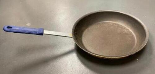 (2) 14" SKILLETS