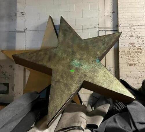 (2) 8' STAR PROPS