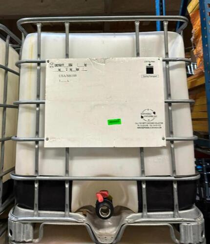 INDUSTRIAL LIQUID STORAGE TANK