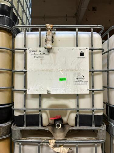 INDUSTRIAL LIQUID STORAGE TANK