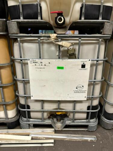 INDUSTRIAL LIQUID STORAGE TANK