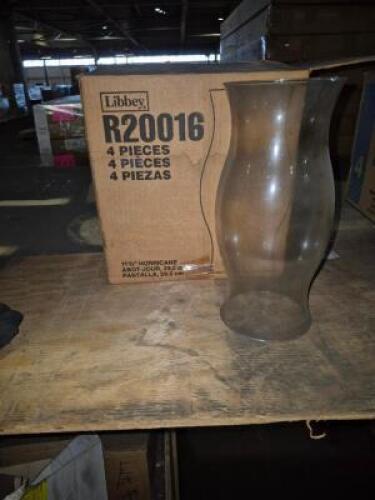 43 - 11.5" Hurricane Vases #450