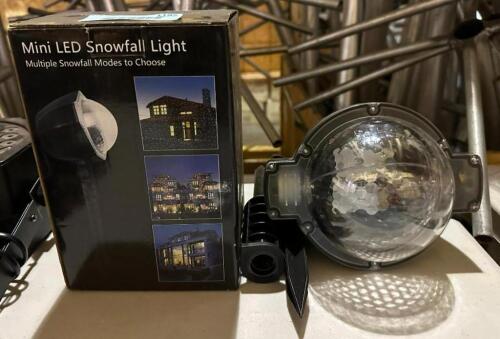 (2) DECORATIVE LED LIGHTS