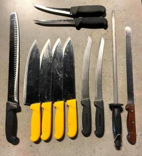 (11) PIECE COMMERCIAL KNIFE SET