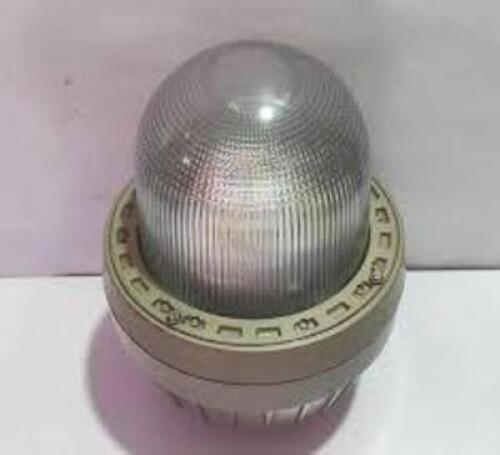 DESCRIPTION: (1) GARAGE FLOOD LIGHT INFORMATION: SEE INSPECTION RETAIL$: $500.00 EA QTY: 1