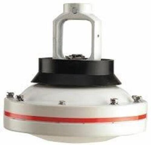 DESCRIPTION: (1) MOTOR HOUSING WITH YOKE BRAND/MODEL: DAYTON #30NZ66 RETAIL$: $196.04 EA QTY: 1
