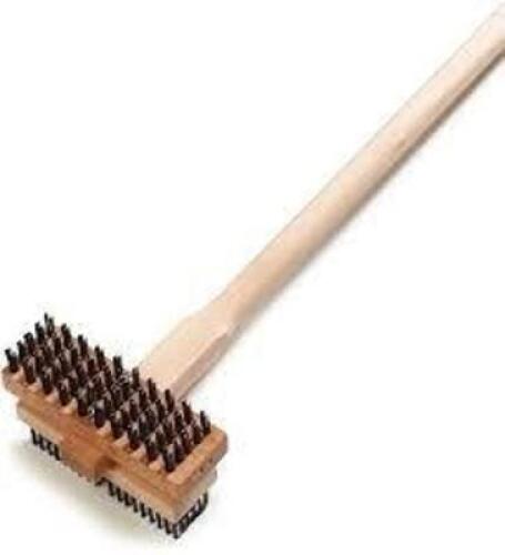 DESCRIPTION: (1) DOUBLE BROILER GRILL CLEANER BRAND/MODEL: CARLISLE #4029400 INFORMATION: WOODEN STICK HANDLE RETAIL$: $49.99 EA QTY: 1