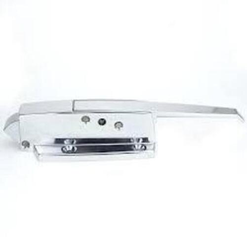 DESCRIPTION: (1) WALK-IN DOOR LATCH BRAND/MODEL: KEIL REFRIGERATION INFORMATION: POLISHED CHROME RETAIL$: $100.00 EA QTY: 1