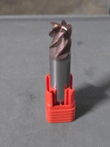 DESCRIPTION: (1) 5 FLUTE CARBIDE END MILL BRAND/MODEL: FULLERTON 37656 SIZE: 5/8" DIA RETAIL$: $161.99 QTY: 1
