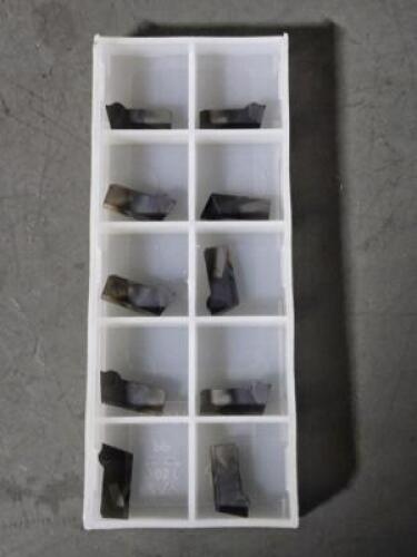 DESCRIPTION: (10) CARBIDE PARTING INSERTS BRAND/MODEL: UNKNOWN QTY: 10