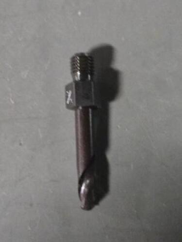 DESCRIPTION: (6) THREADED SHANK DRILL BITS BRAND/MODEL: WESTWARD 16W728 SIZE: 9/16" DIA RETAIL$: $31.42 QTY: 6
