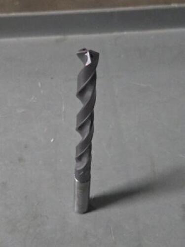 DESCRIPTION: (2) SOLID CARBIDE COOLANT DRILLS BRAND/MODEL: YG-1 DH453094 SIZE: 9.4mm RETAIL$: $387.98 QTY: 2