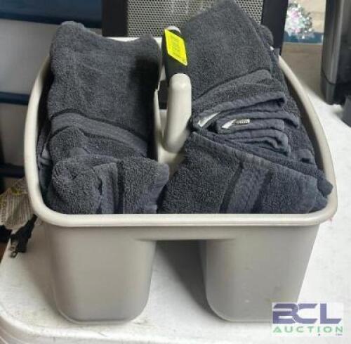 BASKET OF HAND TOWELS