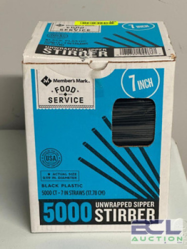 BOX OF PLASTIC STIRRERS