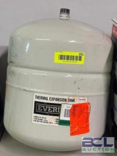 THERMAL EXPANSION TANK