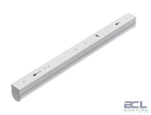 4 FT. GARAGE LED LINKABLE STRIP LIGHT FIXTURE PLUG-IN OR HARDWIRE 1800LM 20W BRIGHT WHITE 4000K 5FT. POWER CORD