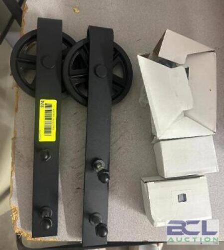 BARN DOOR HARDWARE KIT