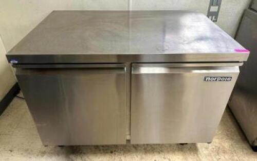 2-DOOR UNDERCOUNTER REFRIGERATOR