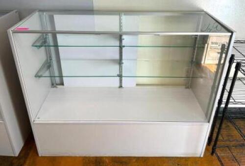 48" DISPLAY CASE