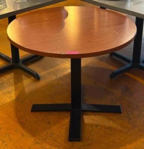 3 FT. ROUND DINNING TABLE