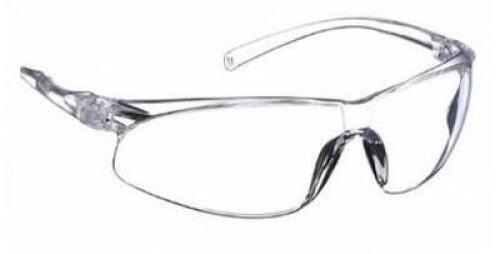 DESCRIPTION: (2) PACKS OF (20) SAFETY GLASSES BRAND/MODEL: 3M/11385-00000-20 INFORMATION: ANTI-SCRATCH/CLEAR RETAIL$: 70.60 PER PK OF 20 SIZE: MEDIUM