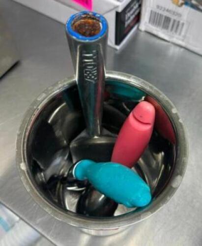 (3) - ICE CREAM SCOOPS