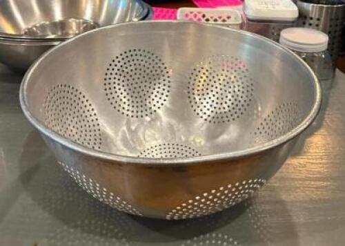 COLANDER