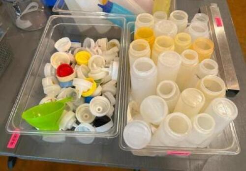 (30) - SAUCET CONTAINERS WITH LIDS