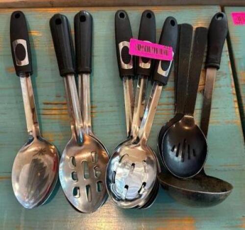 (10) - SERVING SPOONS