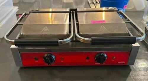 DOUBLE PANINI GRILL WITH SMOOTH PLATES