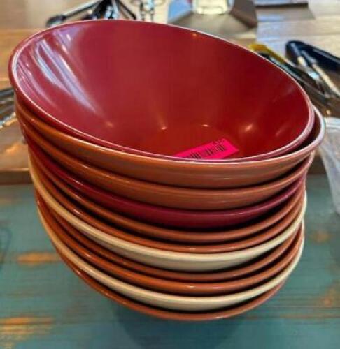(10) - MELAMINE SALAD BOWLS