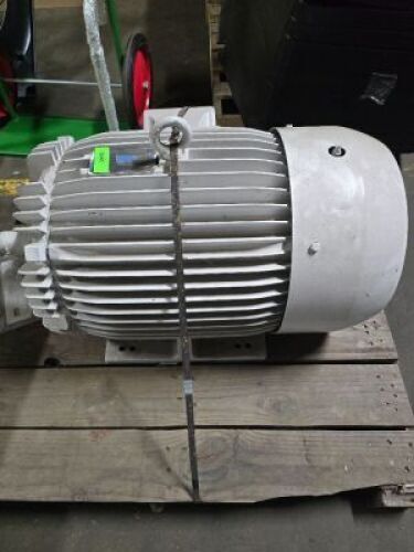 DESCRIPTION: (1) LARGE MOTOR BRAND/MODEL: TOSHIBA/SD-10055193 INFORMATION: 75HP, 55 KW, 230/460 V, HZ 60 RETAIL$: $6,181.75 QTY: 1