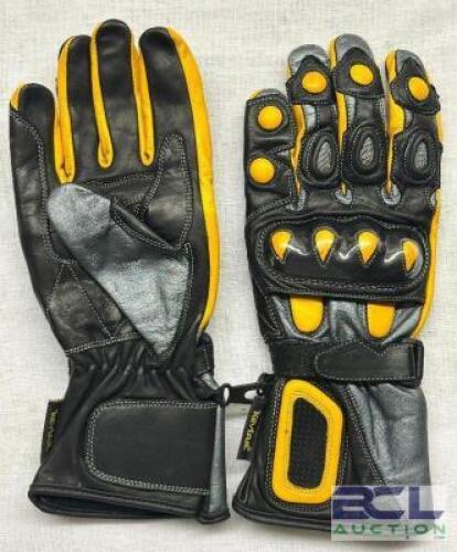 PREMIUM RACING GLOVES