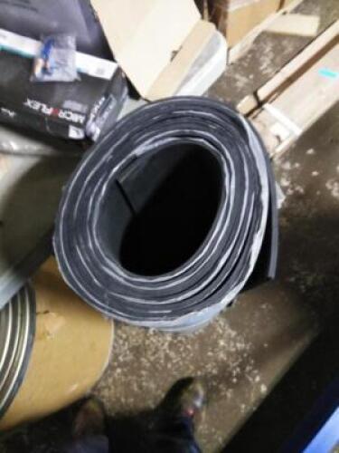 DESCRIPTION: (1) ROLL OF FOAM INFORMATION: BLACK QTY: 1