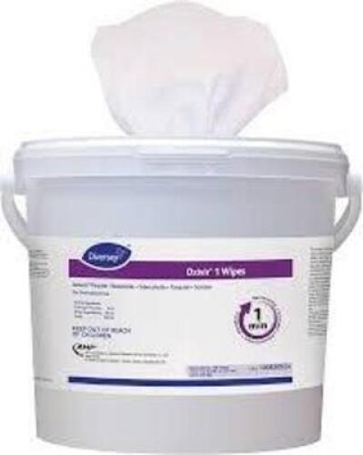 DESCRIPTION: (4) DISINFECTING WIPES BRAND/MODEL: OXIVIR 1 WIPES #62UN46 RETAIL$: $277.92 TOTAL QTY: 4