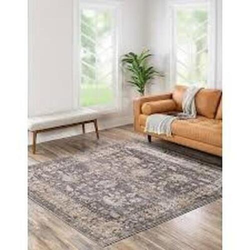DESCRIPTION: (1) AREA RUG BRAND/MODEL: UNIQUE LOOM INFORMATION: GRAY SIZE: 4FT SQUARE RETAIL$: $46.07 EA QTY: 1