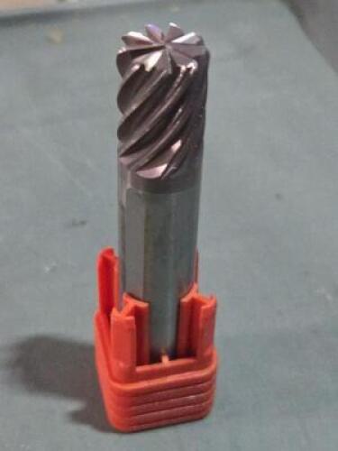 DESCRIPTION: (1) CARBIDE CORNER RADIUS END MILLS BRAND/MODEL: FULLERTON 36215 SIZE: 5/8" DIA RETAIL$: $313.98 QTY: 1