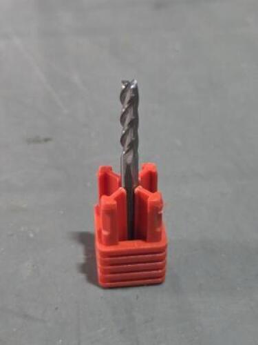 DESCRIPTION: (6) SOLID CARBIDE SQ END MILL BRAND/MODEL: FULLERTON 32008 SIZE: 1/8" DIA RETAIL$: $67.74 QTY: 6