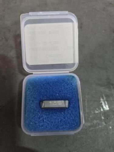 DESCRIPTION: (10) SOLID CARBIDE GROOVING INSERTS BRAND/MODEL: NORTH AMERICAN CARBIDE A4R400M04P00ST RETAIL$: $381.00 QTY: 10