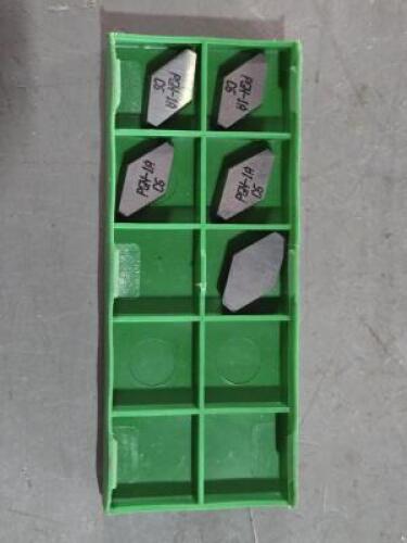 DESCRIPTION: (5) CARBIDE THREADING INSERTS BRAND/MODEL: TOOL-FLO PGN-1A C6H RETAIL$: $125.40 QTY: 5