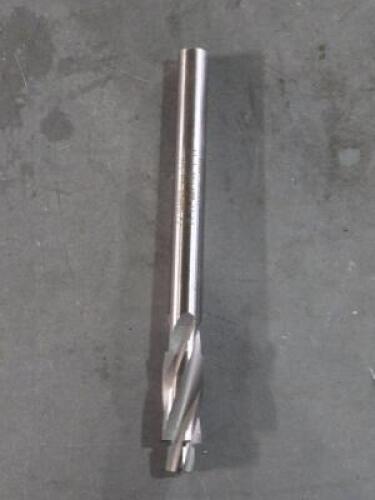 DESCRIPTION: (1) HSS SOLID PILOT COUNTERBORE BRAND/MODEL: MADE IN USA 08272866 SIZE: 0.588" DIA 0.39" PILOT RETAIL$: $91.25 QTY: 1